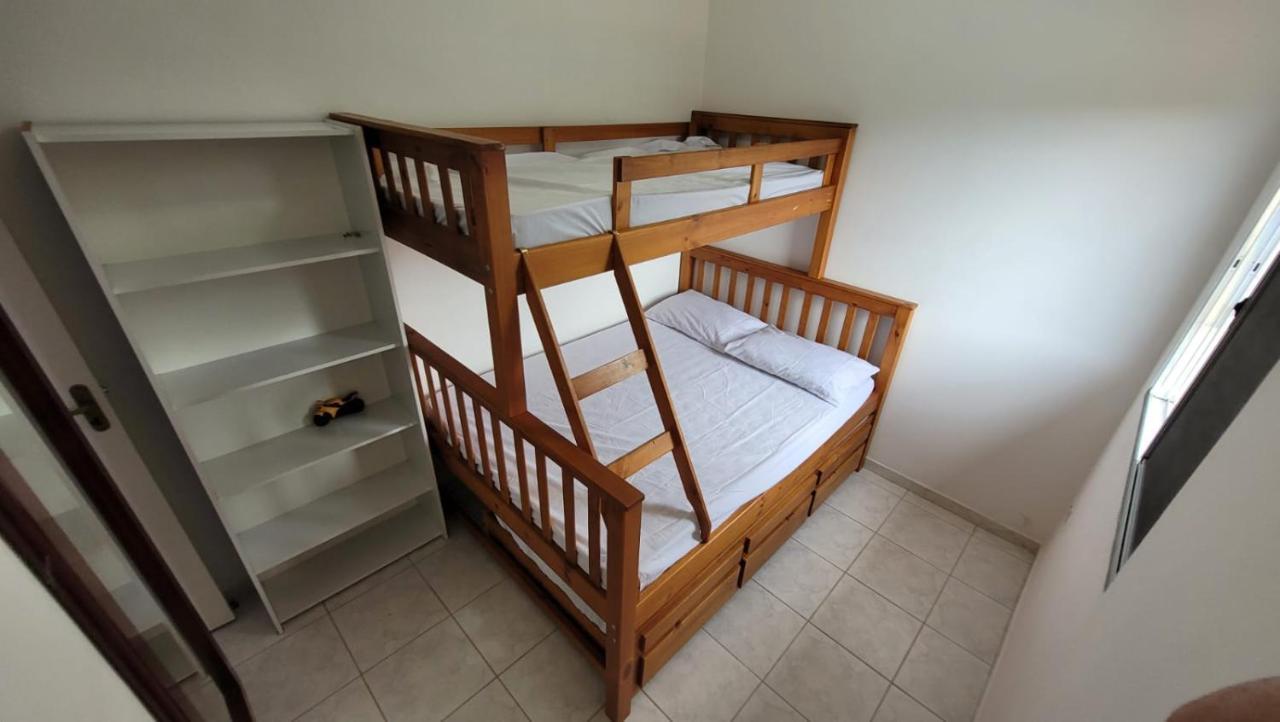 Com Piscina Apartment *